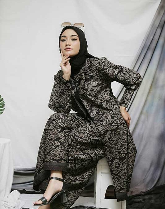 Embracing Elegance: The Beautiful World of Modern Muslim Fashion