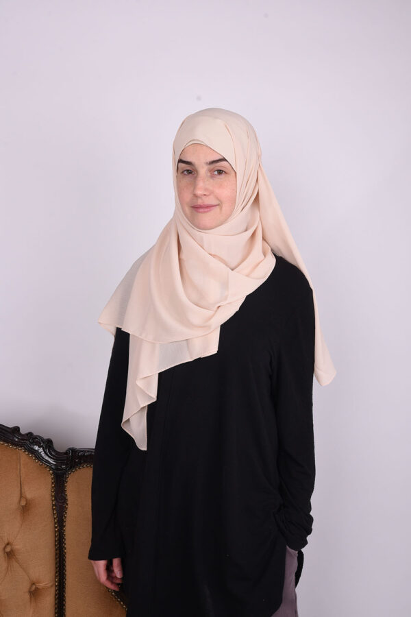 Wrinkled Beige Hijab